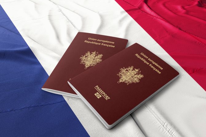 French passport